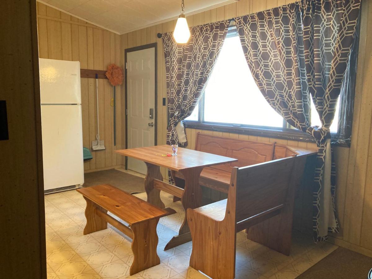 Musky Joe'S Twin Pines Resort New Post Exterior photo